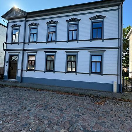555 Метров До Моря Liepaja Exterior photo